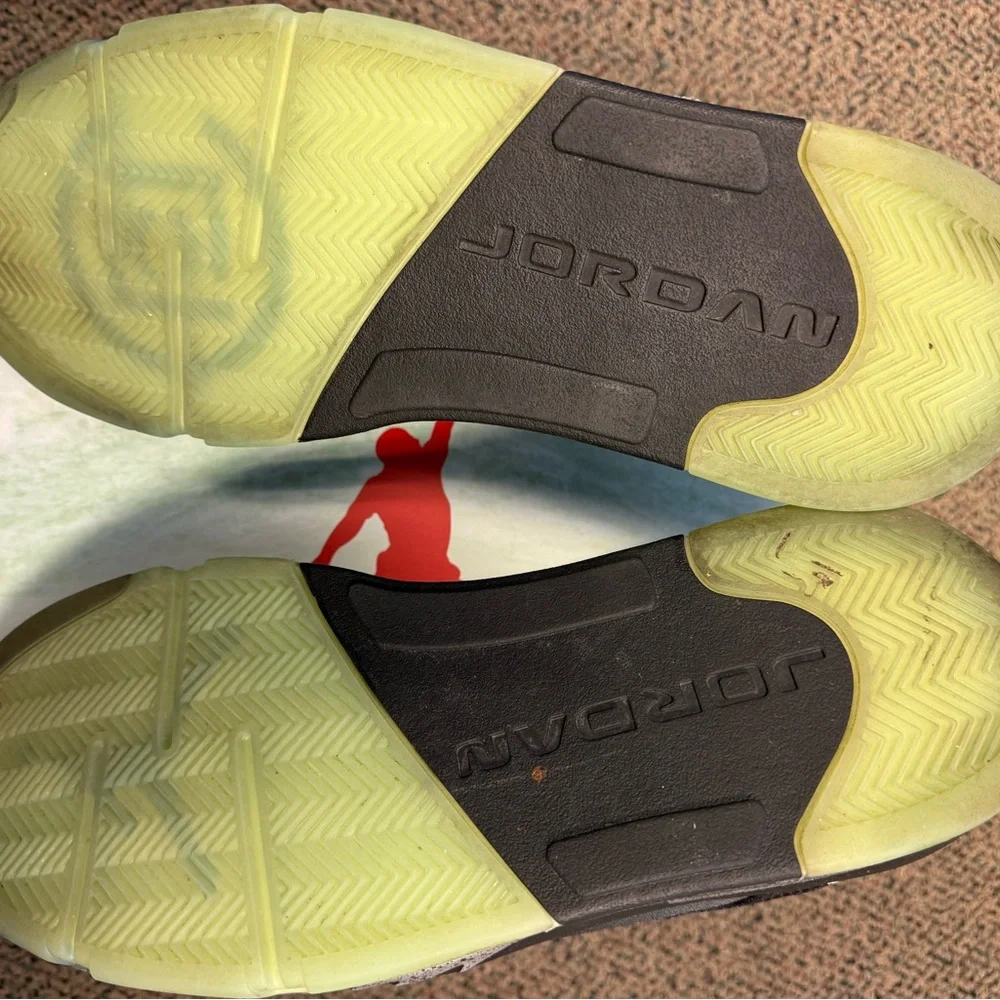 Jordan 5 Retro Low CLOT Jade: Sneakers Black and Red - Picture 5 of 5